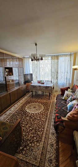 2-к. квартира, 49 м², 2/5 эт.