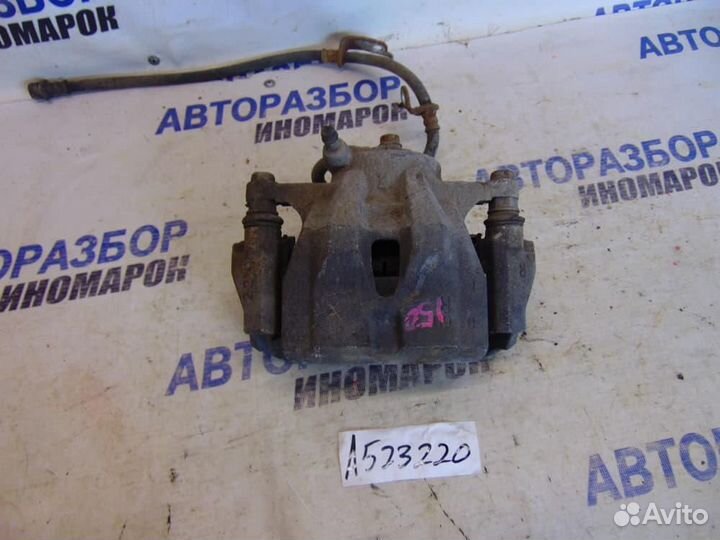 Суппорт передний правый для Toyota Corolla 10 200