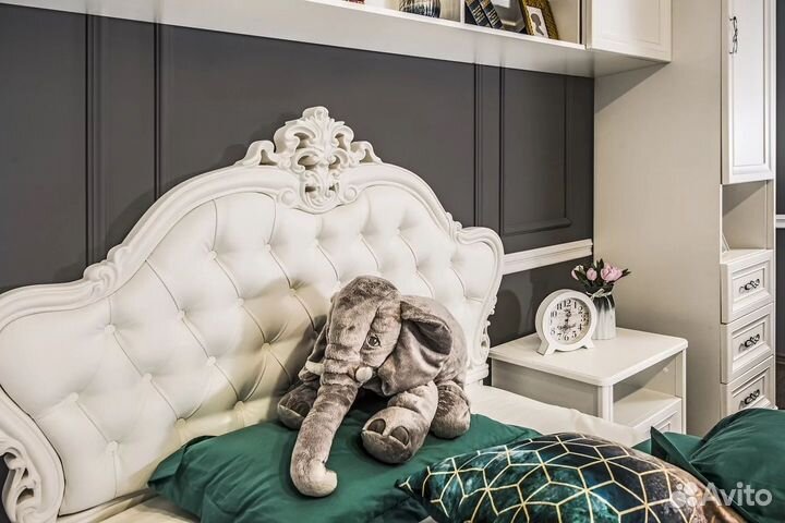 Спальный гарнитур для детской Мишель белый матовый