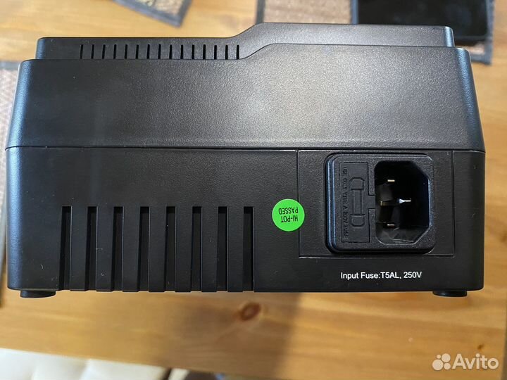 Интерактивный ибп APC by Schneider Electric Easy