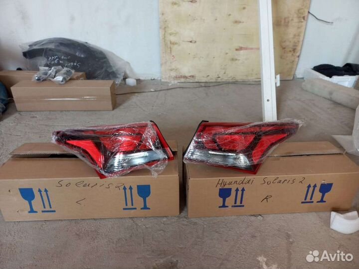 Hyundai solaris 2 задний левый фонарь правый