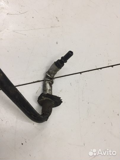 Трубка вакуумная (Volkswagen Touareg)