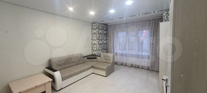 1-к. квартира, 42 м², 2/5 эт.