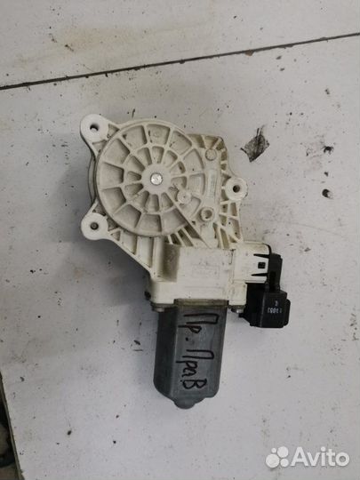 Мотор стеклоподъемника передний правый Ford Focus