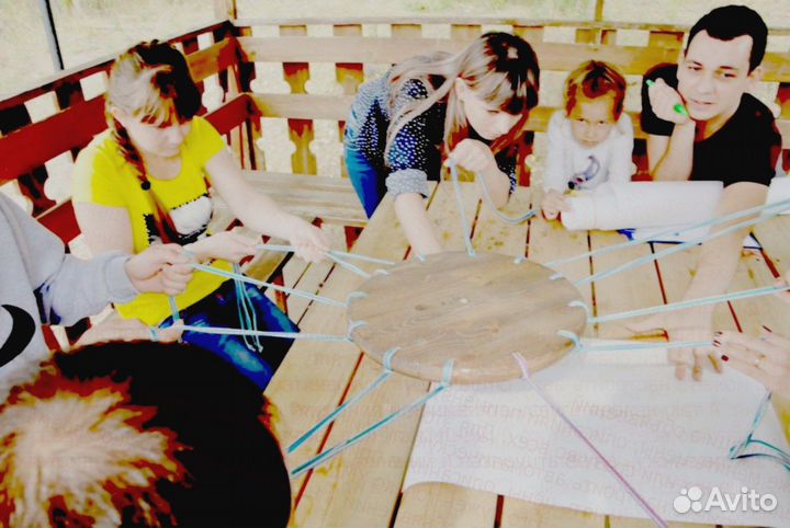 Приглашаем водителя Кат. В на своем авто Обед бесп