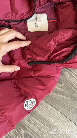 Пуховик женский moncler