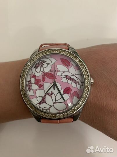 Часы наручные guess