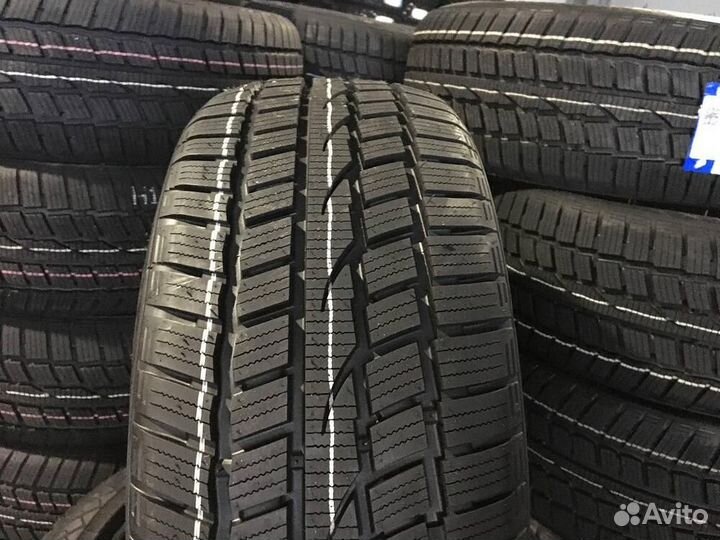 Windforce Snowblazer UHP 215/45 R17 91V