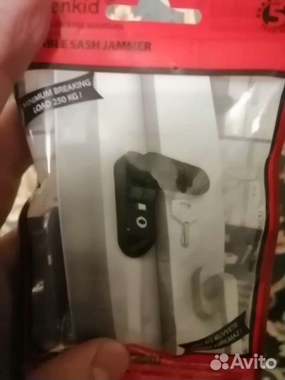 Детский замок на окна