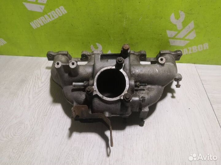 Коллектор впускной Вольво 940