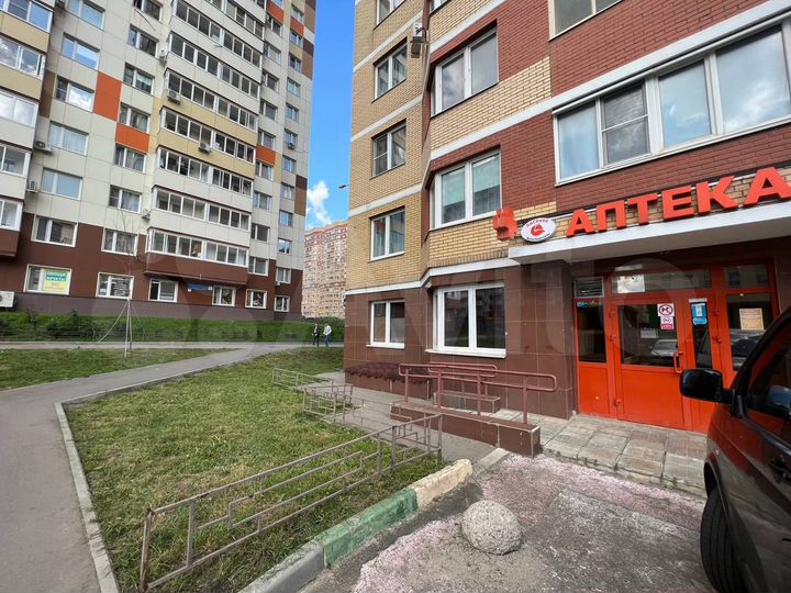 Продажа торговой площади/ 81,9 кв.м