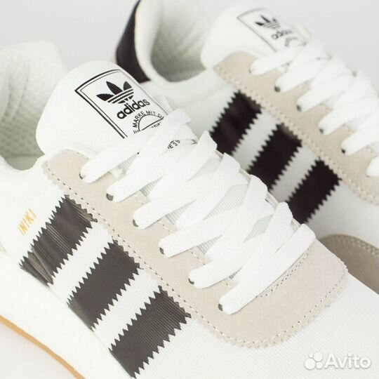 Кроссовки Adidas Iniki Runner Boost L.Grey / Wh