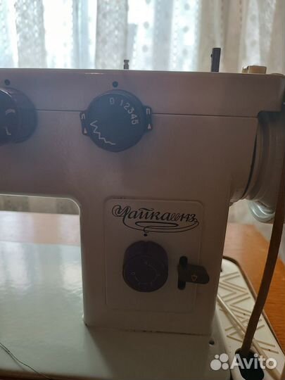 Машина швейная Чайка ножная