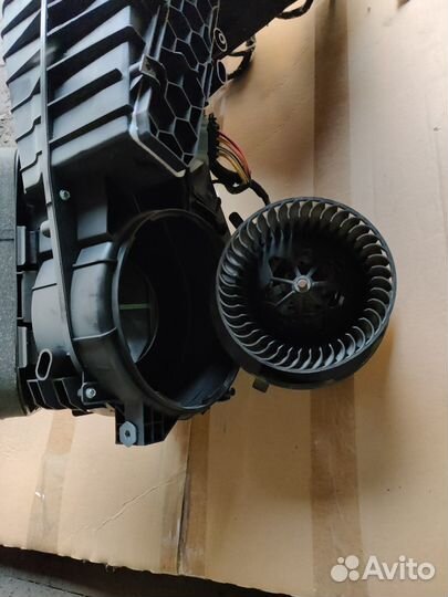 Печка в сборе VAG Valeo 1K1820308E