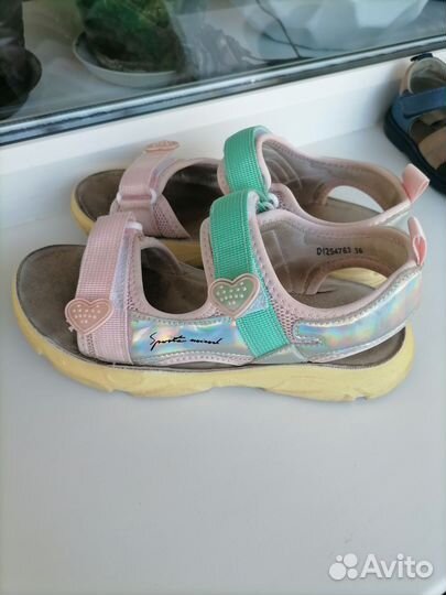 Сандалии для девочки 36р