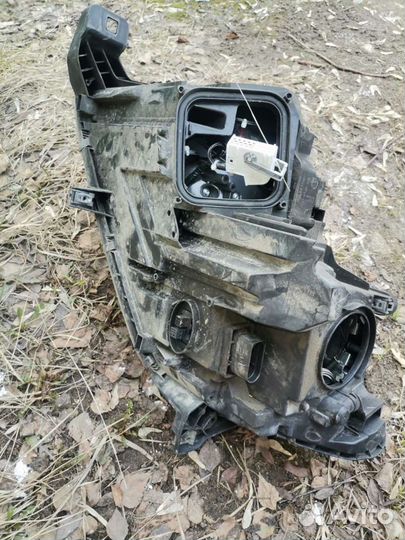 Фара правая ML 166 ксенон оригинал