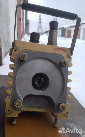 Вакуумный насос