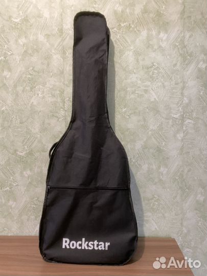 Акустическая гитара