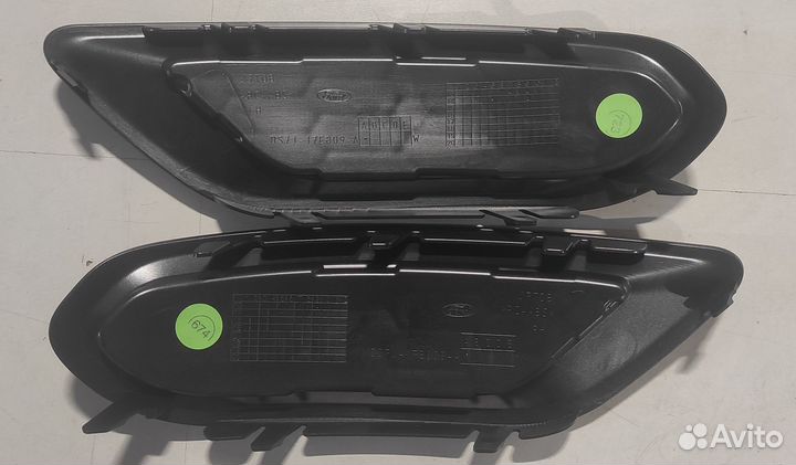 Накладки на выхлопную трубу для Mondeo 2015