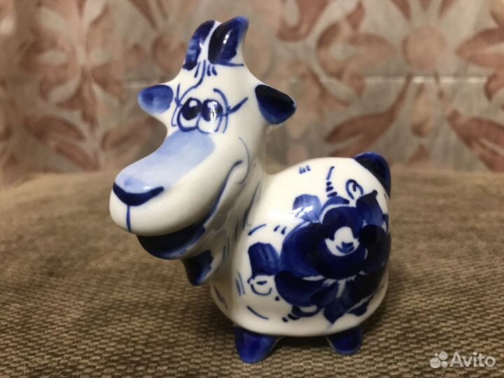 Статуэтка Гжель ручная и авторская работа