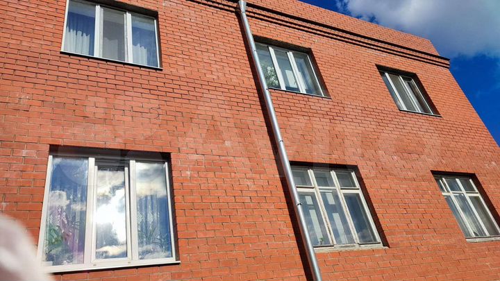 Коттедж 660 м² на участке 5,5 сот.