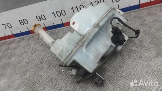 Бачок омывателя mazda 3 1 (HEA38NL01)