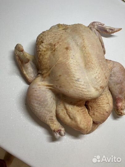 Мясо домашнего бройлера. Копченые куры