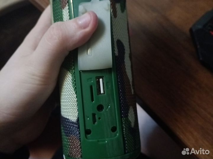 Блютуз колонка Borofone BR1