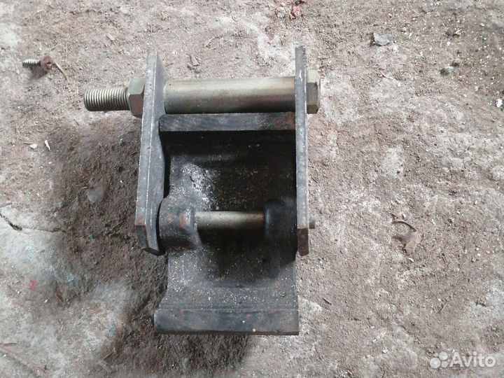 Сухарь рессоры