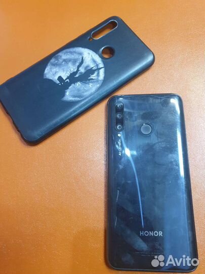 HONOR 20e, 4/64 ГБ