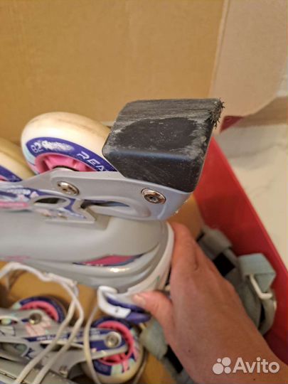 Роликовые коньки