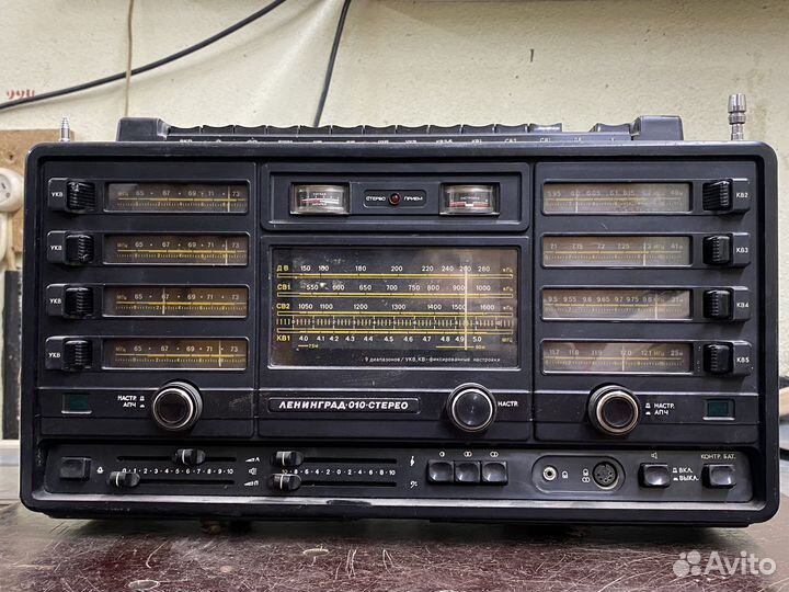 Радиоприемник СССР, проигрыватель пластинок