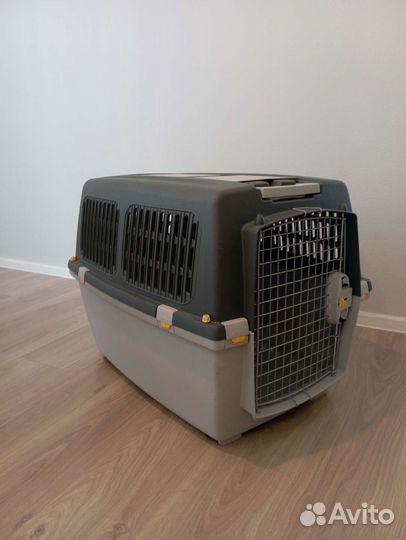 Переноска для собак на колесах