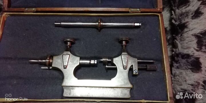 Инструмент для ремонта корманных часов