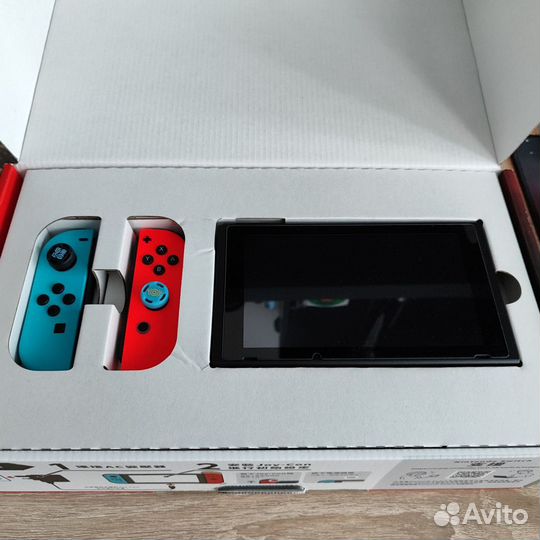 Портативная игровая приставка nintendo switch