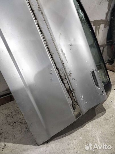 Передняя левая дверь Вольво S80