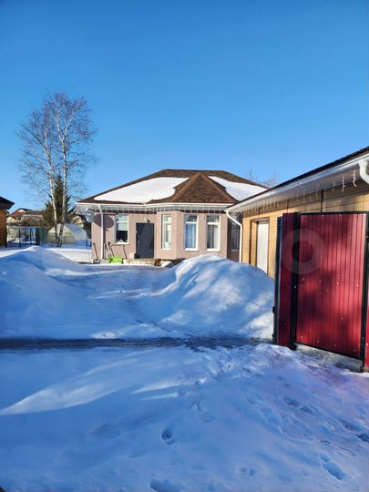 Дом 125 м² на участке 8 сот.