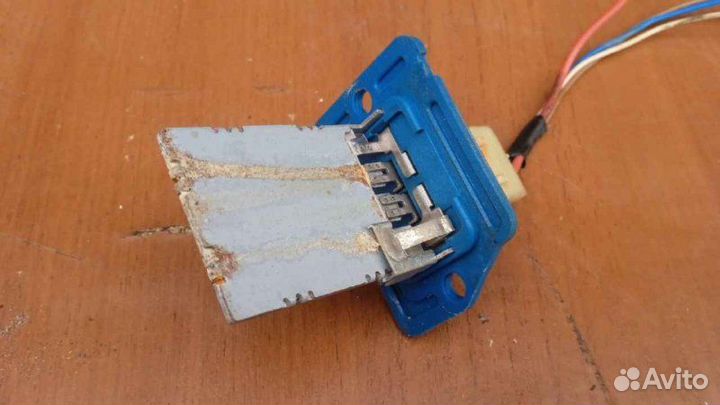 Резистор отопителя Kia Picanto 2 2012