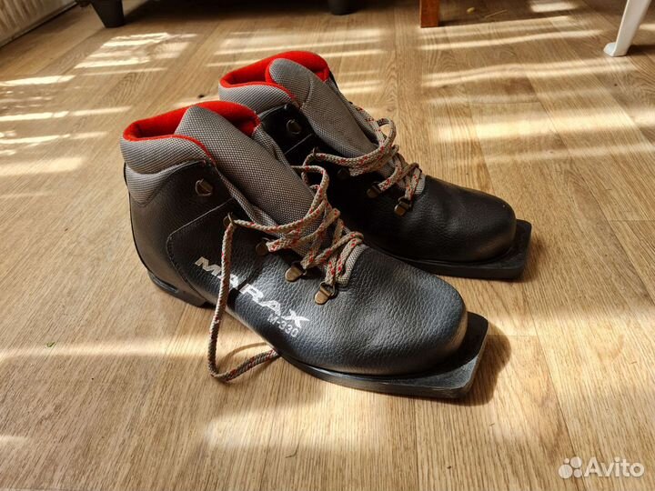 Лыжные ботинки 44 размер
