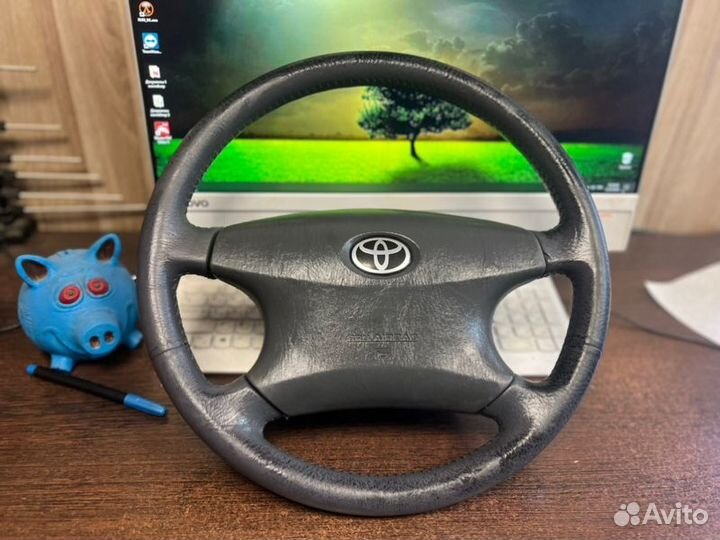 Руль Toyota Estima MCR30