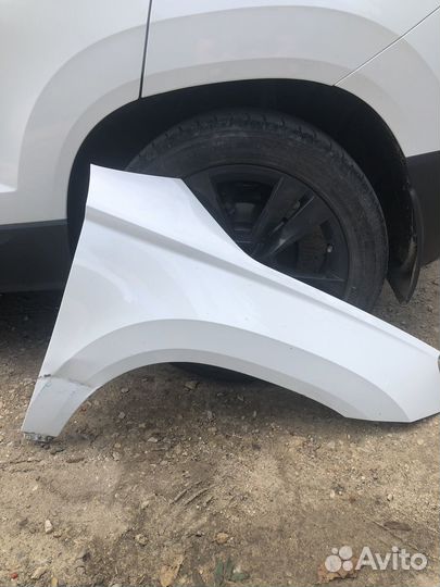 Крыло правое skoda karoq