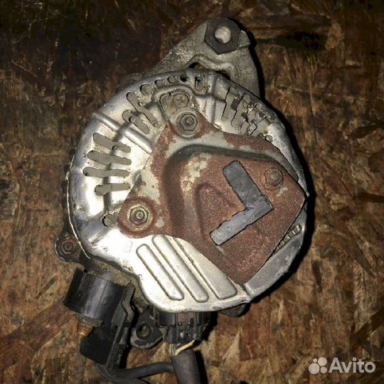 Генератор mazda Millenia TA5P KLK1 1012117240