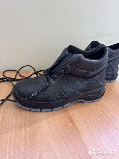 Ботинки мужские новые