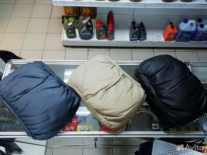 Кожаный чехол на подлокотник