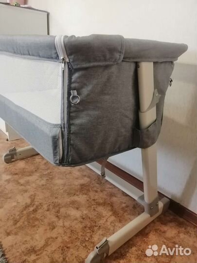 Приставная кроватка