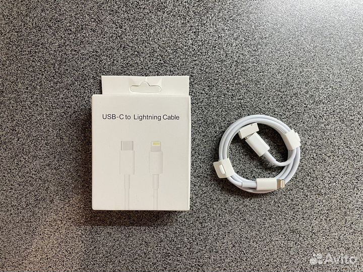 Кабель зарядный USB Type C - Lightning на iPhone