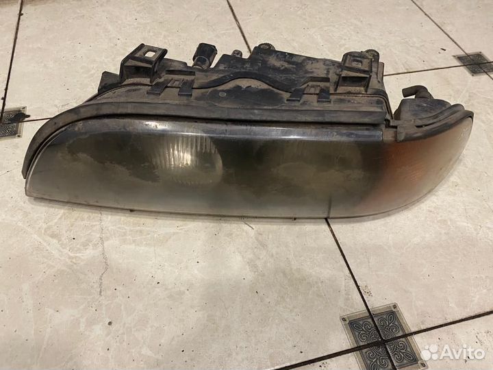 Фара передняя левая BMW E39