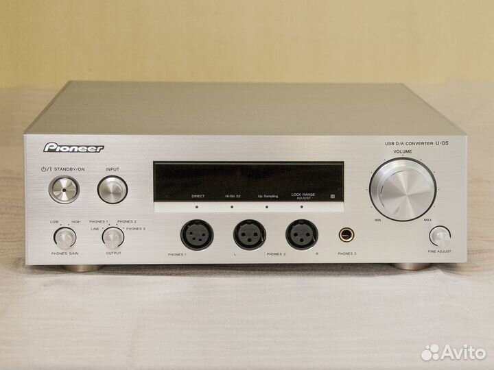 Цап / усилитель для наушников Pioneer U-05 USB DAC