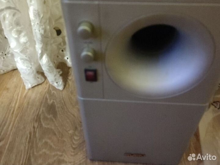 Усилитель с колонками sven