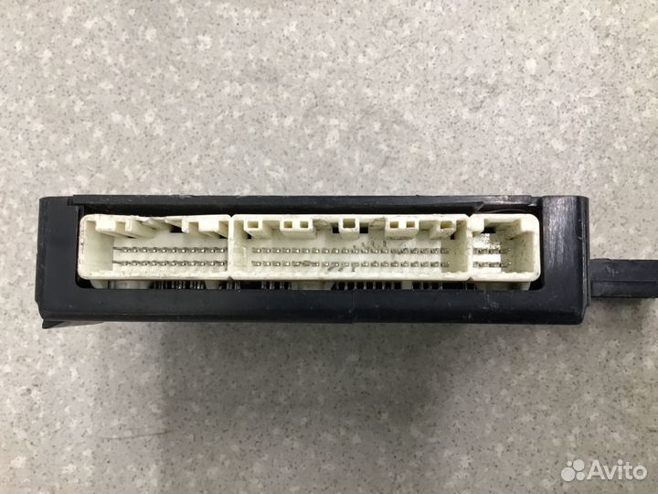 Блок электронный Toyota Camry XV40 2006-2011